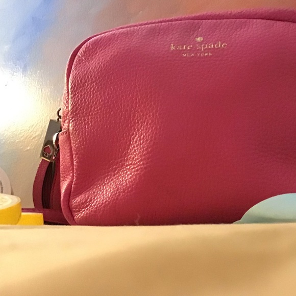 Kate spade gorgeous small pink purse. - Picture 6 of 7